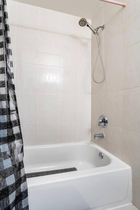 Ruby Suites 2A Newark Kültér fotó